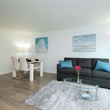 Gorgeous Old Town Condo With Patio And Parking! Victoria Buitenkant foto